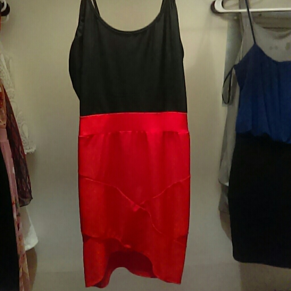 Body fitting dress